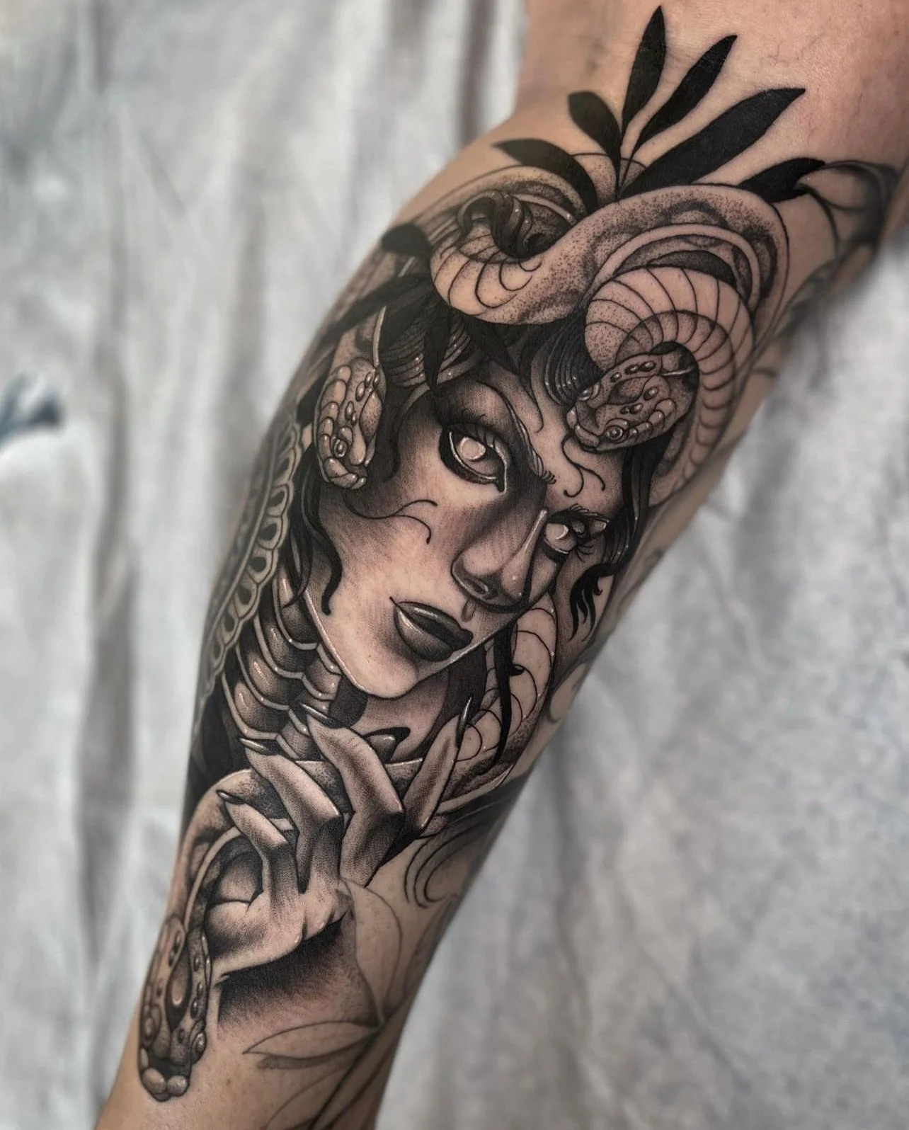 その他 NS TATTOO COLECTIVE スウェーデンのSundsvall Tattoo StudioでGrimがやった